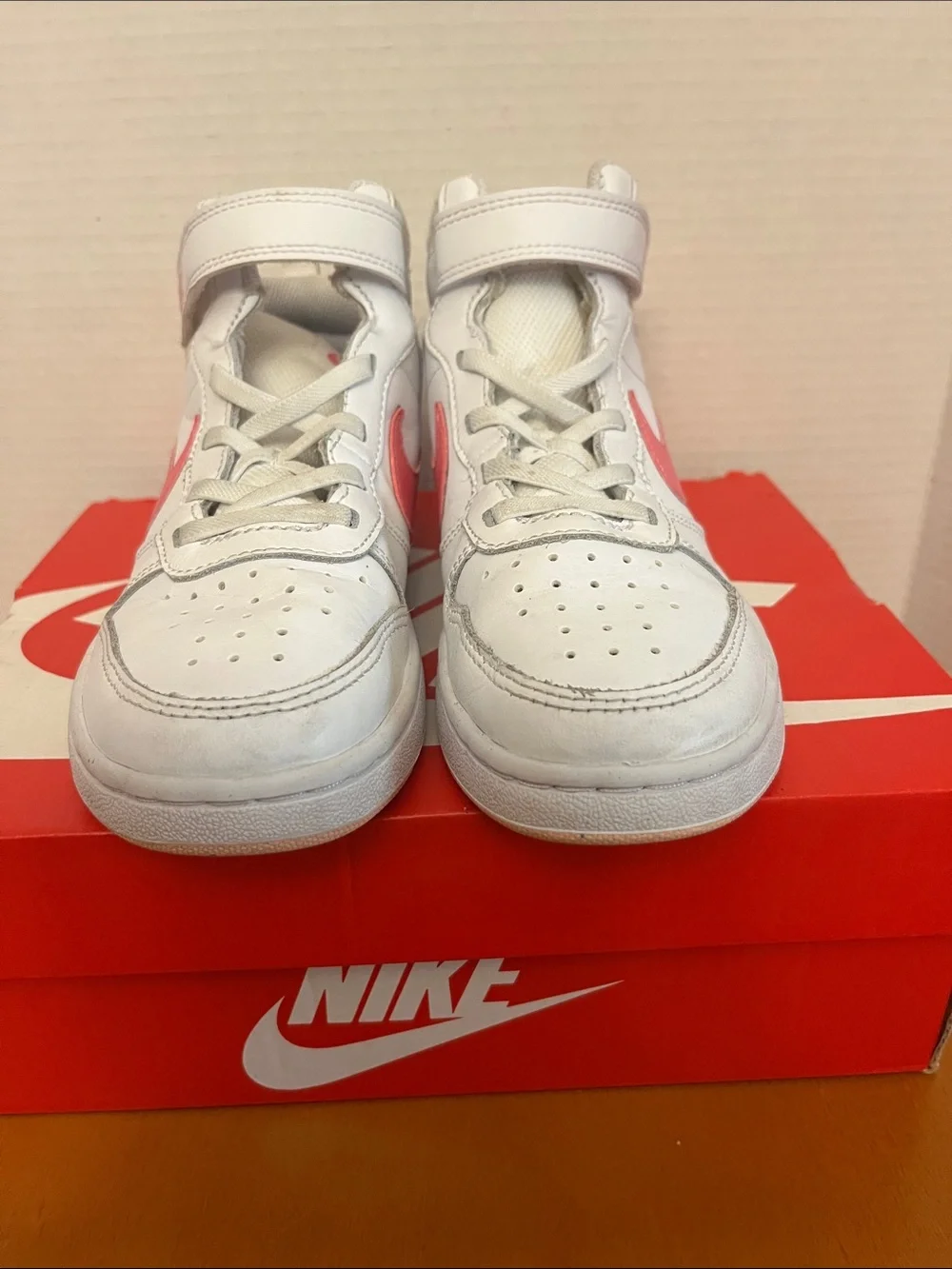 Nike Kids White & Pink High-Top Sneakers